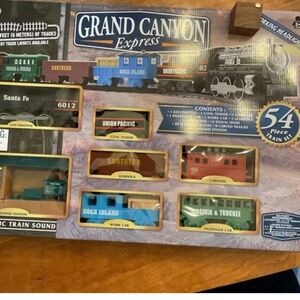 EZ Tec Electronic Train Set Grand Canyon Express